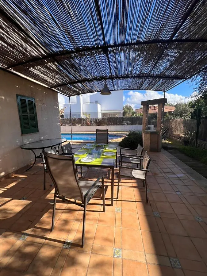 Chalet Con Piscina Sa Rapita Villa